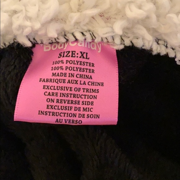 Girls panda robe size xl - Picture 5 of 5